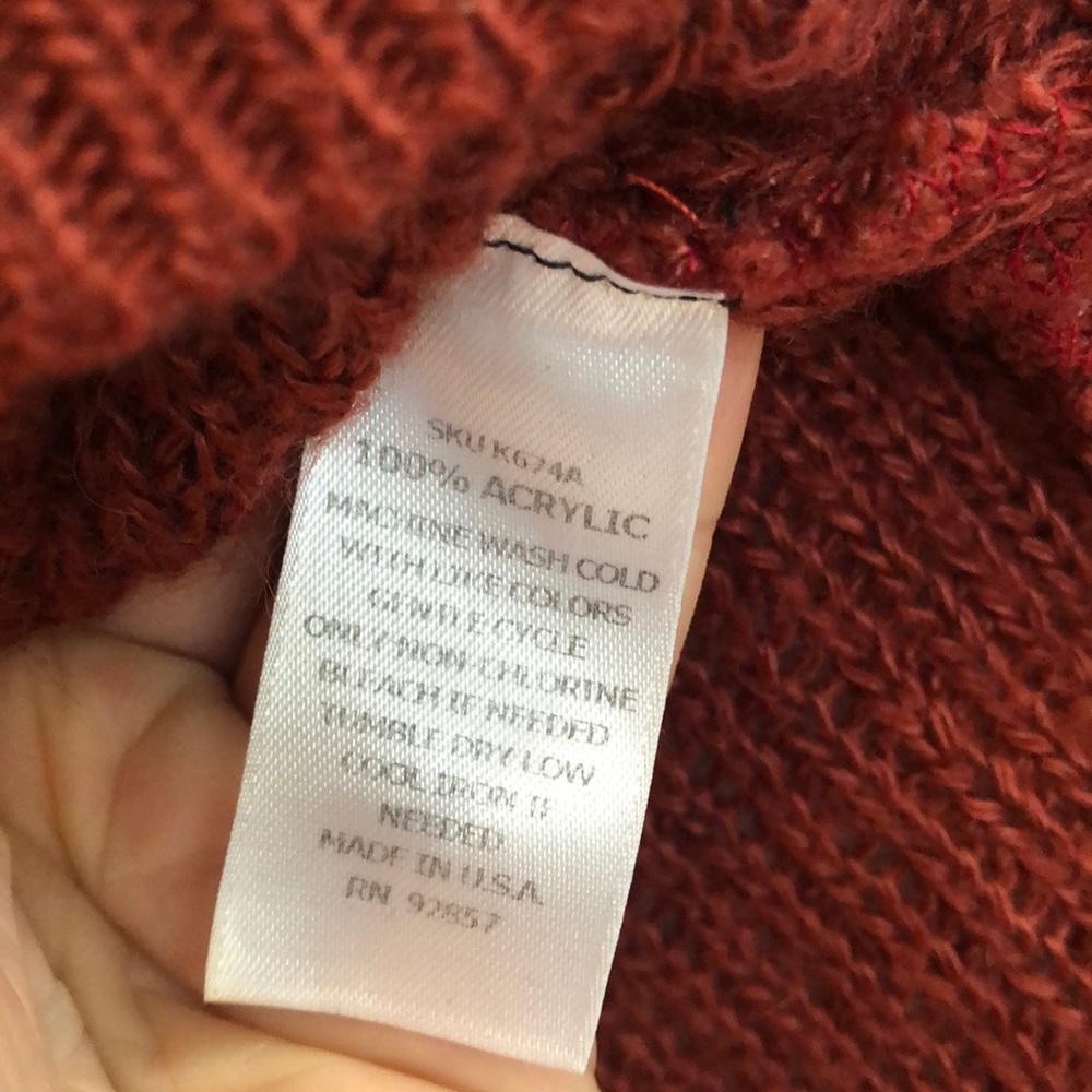 Sweater - Picture 5 of 5